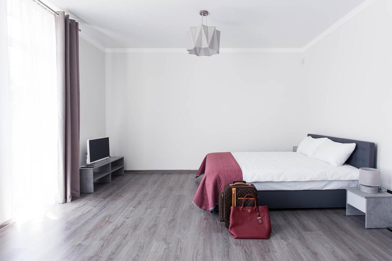Aparthotel Sumskaya Apartments Киев Екстериор снимка